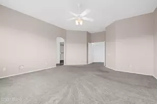 1252 S Desert Vista Dr, Tucson, AZ 85748 - Photo 25