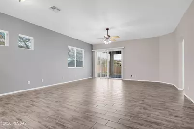 1252 S Desert Vista Drive, Tucson, AZ 85748 - Photo 9