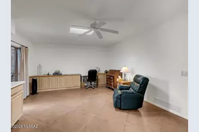 10083 N Valle Del Oro Drive, Oro Valley, AZ 85737 - Photo 13