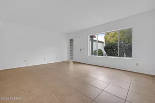 7456 E Covey Dr, Tucson, AZ 85750 - Photo 7