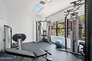 6655 N Canyon Crest Dr, Tucson, AZ 85750 - Photo 35