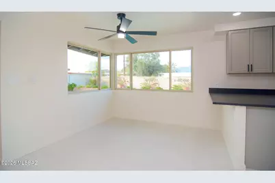 9043 E Bellevue Street, Tucson, AZ 85715 - Photo 13