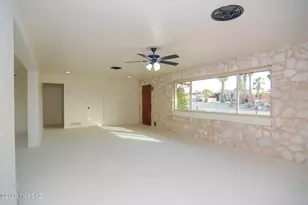 9043 E Bellevue St, Tucson, AZ 85715 - Photo 7