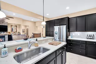 2639 E Sawyer Rd, Green Valley, AZ 85614 - Photo 9