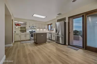 6080 N Sabino Shadow Lane, Tucson, AZ 85750 - Photo 11