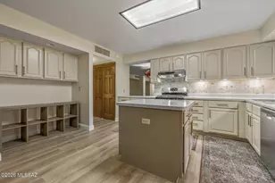 6080 N Sabino Shadow Ln, Tucson, AZ 85750 - Photo 15