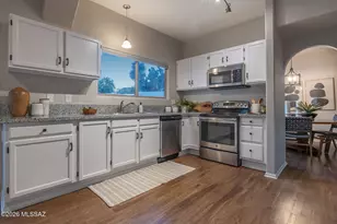 11867 N Desert Slopes Way, Tucson, AZ 85737 - Photo 15