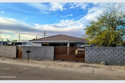 2718 W Carnauba Street, Tucson, AZ 85705 - Photo 1