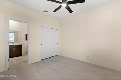 13171 N Grayson Drive, Marana, AZ 85653 - Photo 11