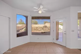9657 E Briana Ln, Tucson, AZ 85748 - Photo 13