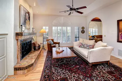 7580 N Calle Sin Controversia, Tucson, AZ 85718 - Photo 17