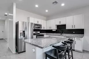 12442 W Lilliston Way, Marana, AZ 85653 - Photo 13