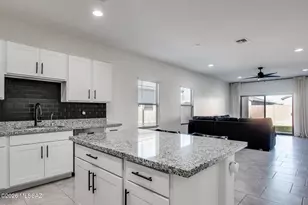 12442 W Lilliston Way, Marana, AZ 85653 - Photo 3