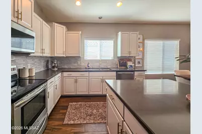 9072 W Birchover Drive, Marana, AZ 85653 - Photo 5