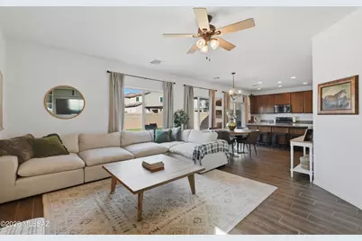 9042 W Grayling Drive, Marana, AZ 85653 - Photo 3