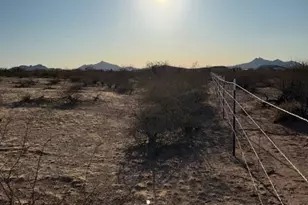 18000 Husker Ln, Marana, AZ 85653 - Photo 1