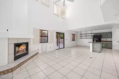 8786 E Corte Caida Del Sol, Tucson, AZ 85715 - Photo 9