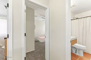 669 W Cholla Crest Dr, Green Valley, AZ 85614 - Photo 35