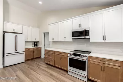 2377 W Old Ajo Way, Tucson, AZ 85746 - Photo 11