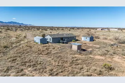9398 E Bloomfield Road, Hereford, AZ 85615 - Photo 3