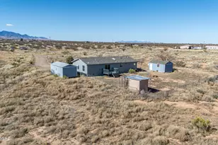 9398 E Bloomfield Rd, Hereford, AZ 85615 - Photo 3