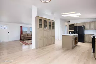 9398 E Bloomfield Rd, Hereford, AZ 85615 - Photo 11