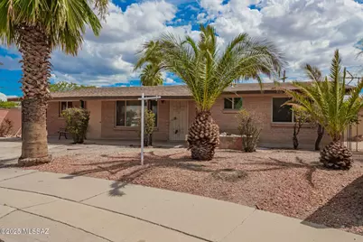 2033 S Augusta Place, Tucson, AZ 85710 - Photo 17