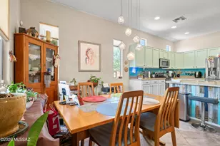 470 W Calle Artistica, Green Valley, AZ 85614 - Photo 13