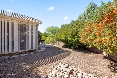 470 W Calle Artistica, Green Valley, AZ 85614 - Photo 27