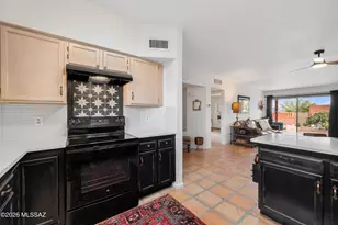 3863 S Calle Del Escudo, Green Valley, AZ 85622 - Photo 11