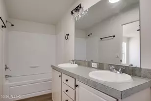 633 N Warren Rd, Benson, AZ 85602 - Photo 11