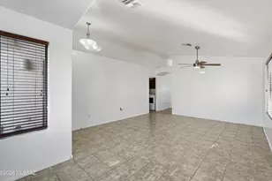 7159 S Providence Dr, Tucson, AZ 85757 - Photo 5