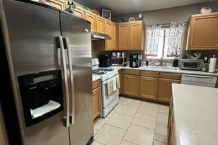 7585 S Carlisle Ave, Tucson, AZ 85746 - Photo 5