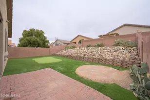 599 N TUNITCHA Dr, Green Valley, AZ 85614 - Photo 31