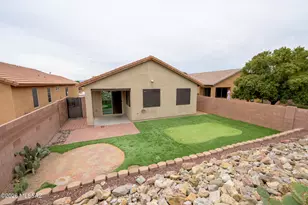 599 N TUNITCHA Dr, Green Valley, AZ 85614 - Photo 33