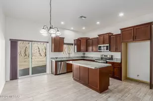 282 Olga Ct, Rio Rico, AZ 85648 - Photo 7