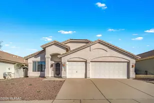 10215 E Mary Dr, Tucson, AZ 85730 - Photo 1