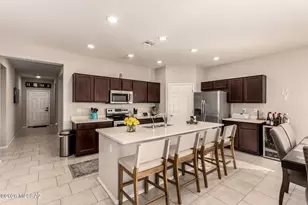 12446 W Reyher Farms Loop, Marana, AZ 85653 - Photo 13