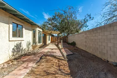 1979 N Belvedere Avenue #2, Tucson, AZ 85712 - Photo 27