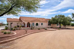 30239 E Little Crow Rd, Marana, AZ 85658 - Photo 1