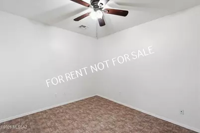 9535 S Crowley Brothers Drive, Tucson, AZ 85747 - Photo 13