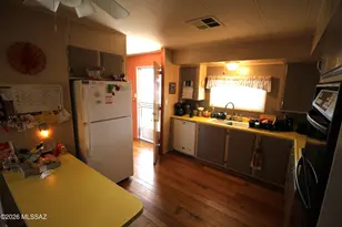 182 W Palma Dr, Green Valley, AZ 85614 - Photo 23