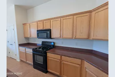 2033 W Acacia Bluffs Drive, Green Valley, AZ 85622 - Photo 17