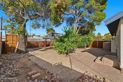 1935 E 4th Street, Tucson, AZ 85719 - Photo 45