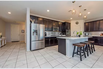 9553 S Miller Flats Drive, Tucson, AZ 85747 - Photo 9