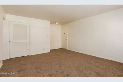 8150 E Broadway Boulevard #H-202, Tucson, AZ 85710 - Photo 5