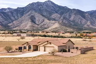 6233 E Molly Dr, Hereford, AZ 85615 - Photo 1