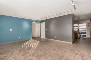 11 E Pastime Road E, Tucson, AZ 85705 - Photo 5