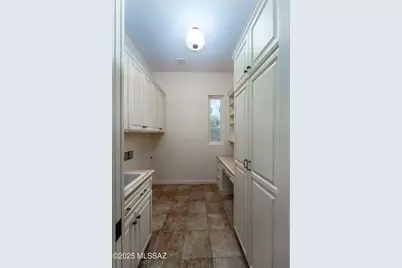 6129 E Coyotes Den Place, Tucson, AZ 85750 - Photo 33