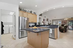 1257 N Sun Catcher Way, Green Valley, AZ 85614 - Photo 13